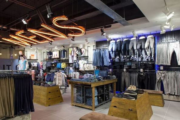 What Are Some Good Mens Clothing Stores - Best Design Idea